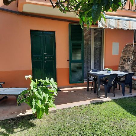 Appartamento Blu Deiva Marina Exterior photo